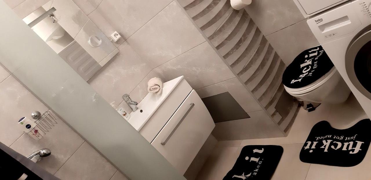 Divine Hideaway Apartamento Kamnik Exterior foto